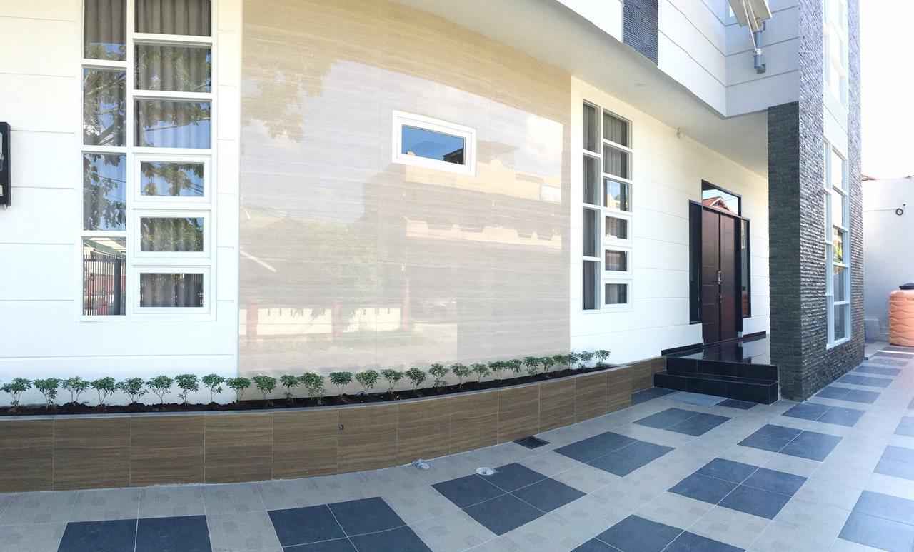 Grand Mulia Guest House Balikpapan  Exterior photo